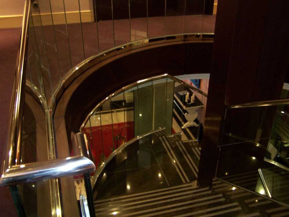 Washington Parquesol Suites&Hotel Valladolid Extérieur photo